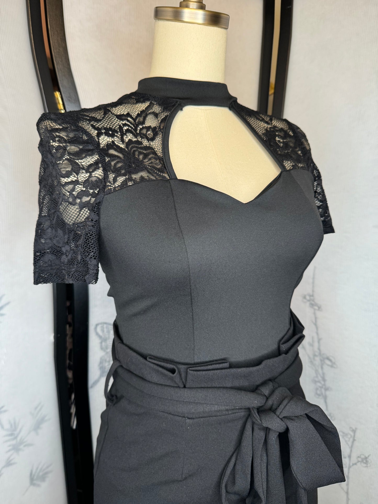 Open Heart Blouse
