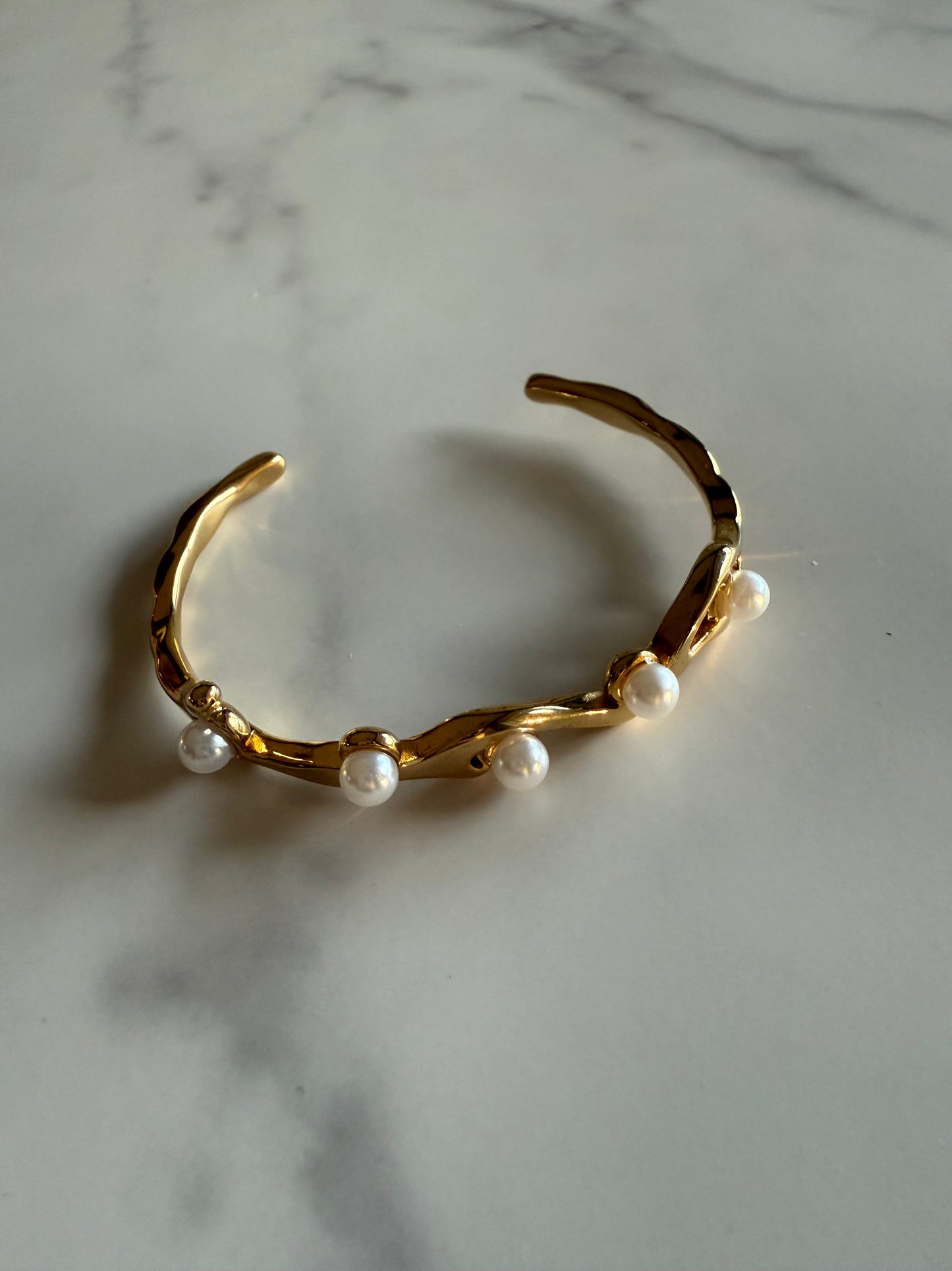 Golden Pearl Bangle