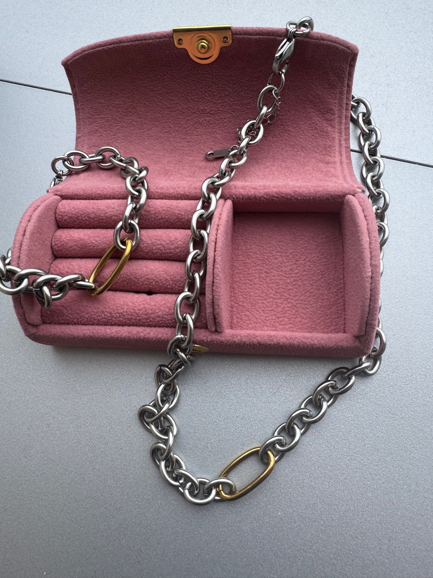 Two-Toned Necklace and Bracelet Set
