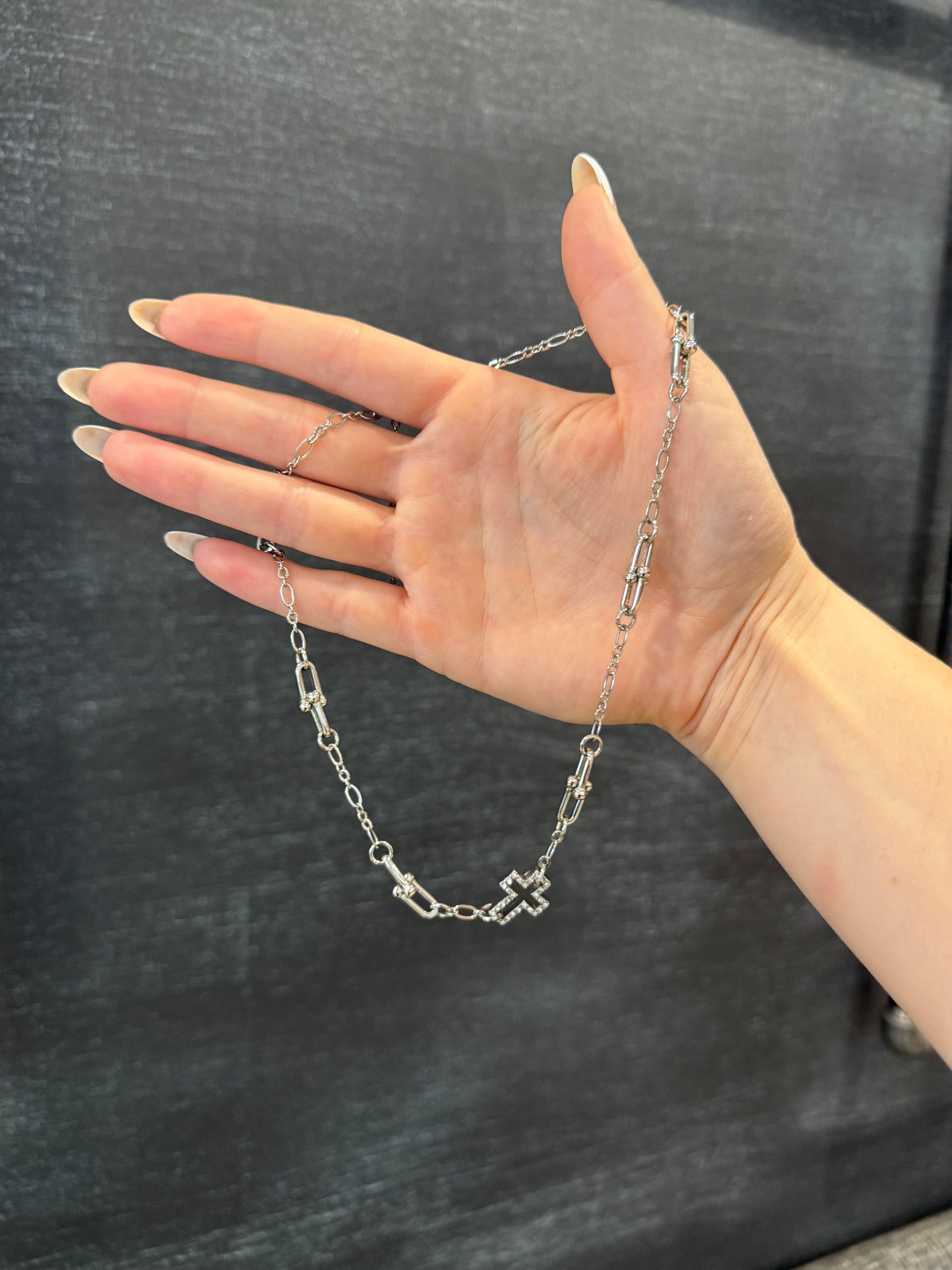 Silver Cross Link Necklace