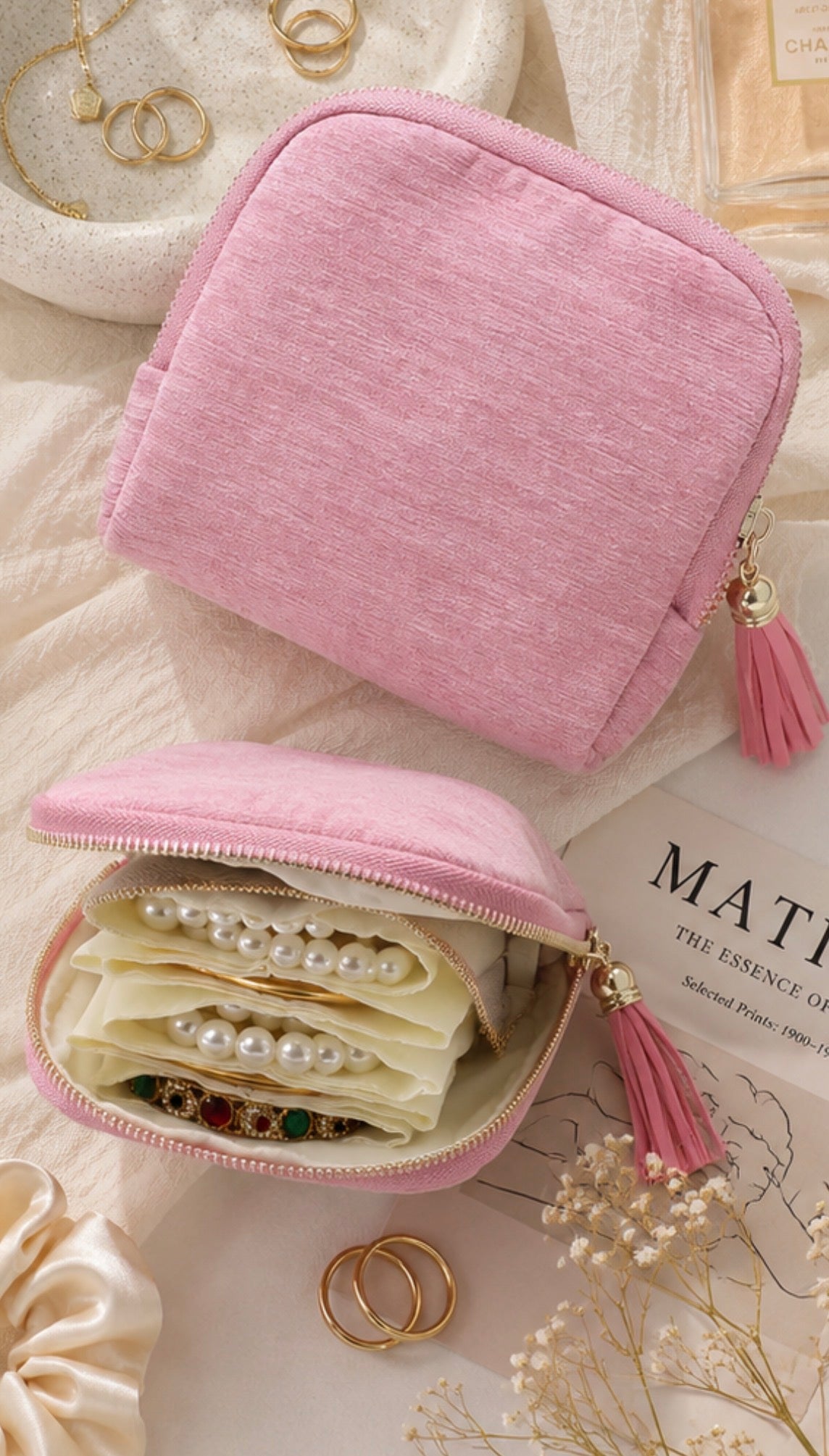 Pretty in Pink Jewelry Organizer