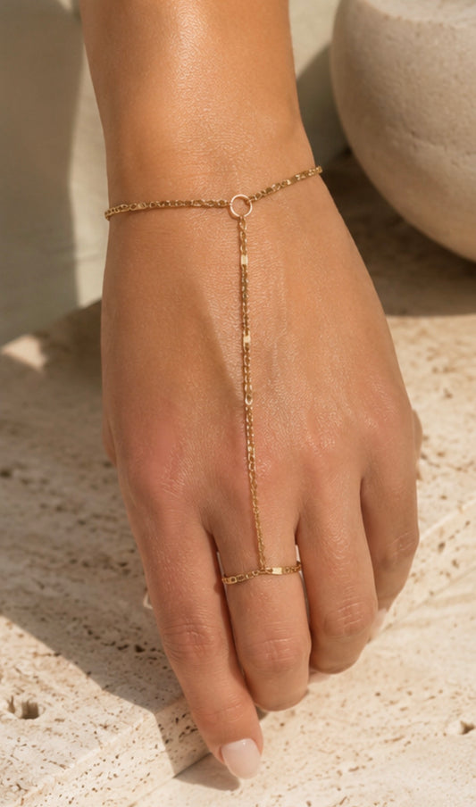 Lucia Hand Chain