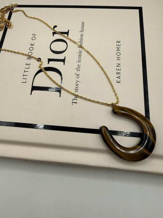 Horseshoe Necklace
