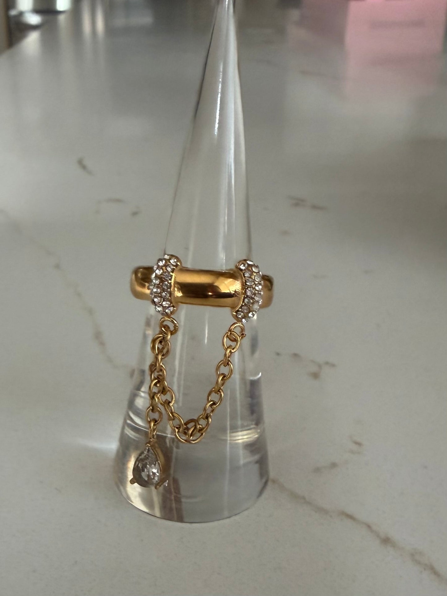 Chandelier Ring Gold