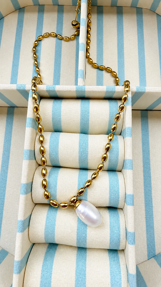 Monaco Pearl Necklace